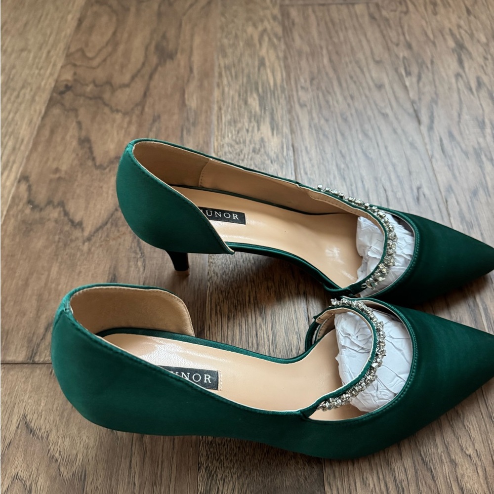 Green Heels with dazzle - Picture 7 of 8